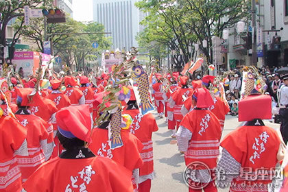 日本传统节日 历史悠久的博多DONTAKU节