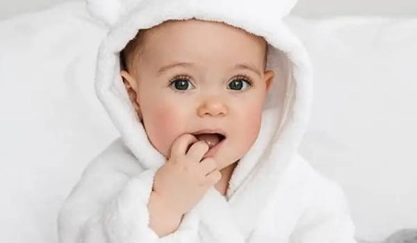 2024年农历二月二十八出生的男宝宝取名 前程光辉的男宝宝取名